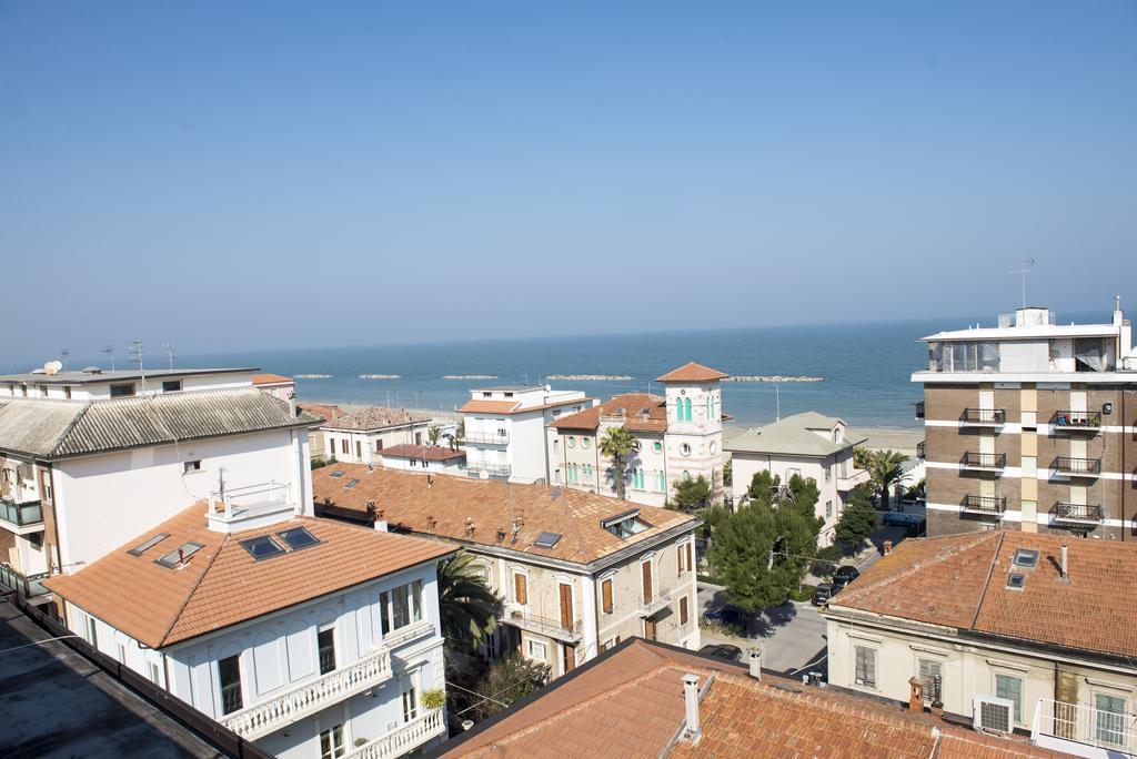 Hotel Gabbiano Porto San Giorgio Εξωτερικό φωτογραφία