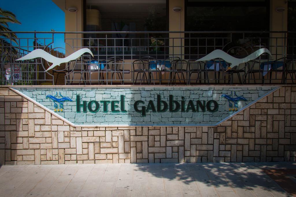 Hotel Gabbiano Porto San Giorgio Εξωτερικό φωτογραφία