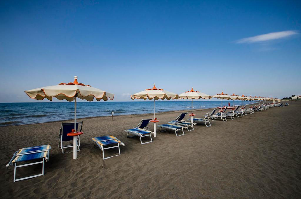 Hotel Gabbiano Porto San Giorgio Εξωτερικό φωτογραφία